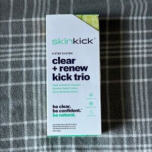 Clear + Renew Kick Trio - Green and White